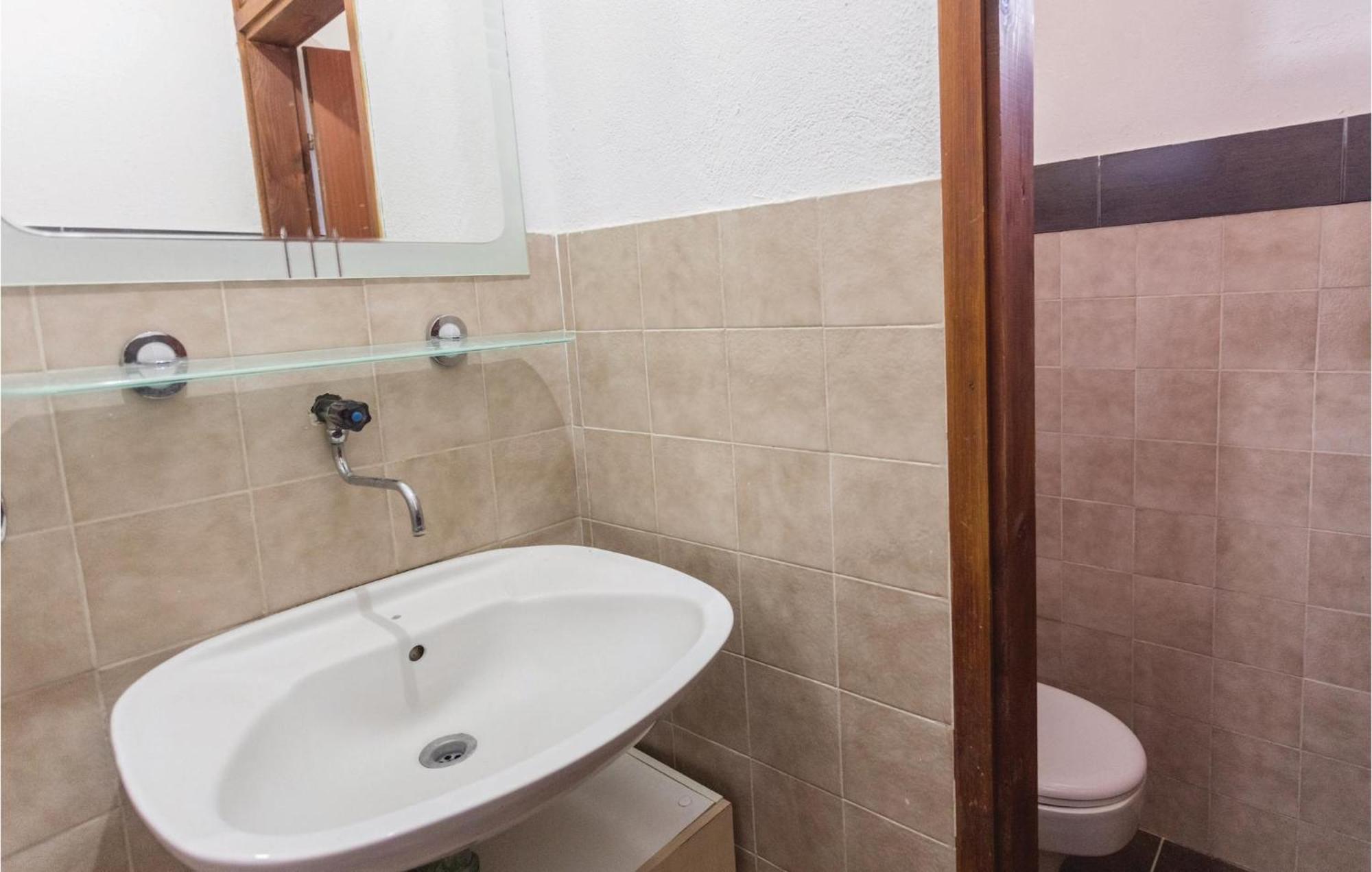 Awesome Apartment In Klek With Kitchen Esterno foto