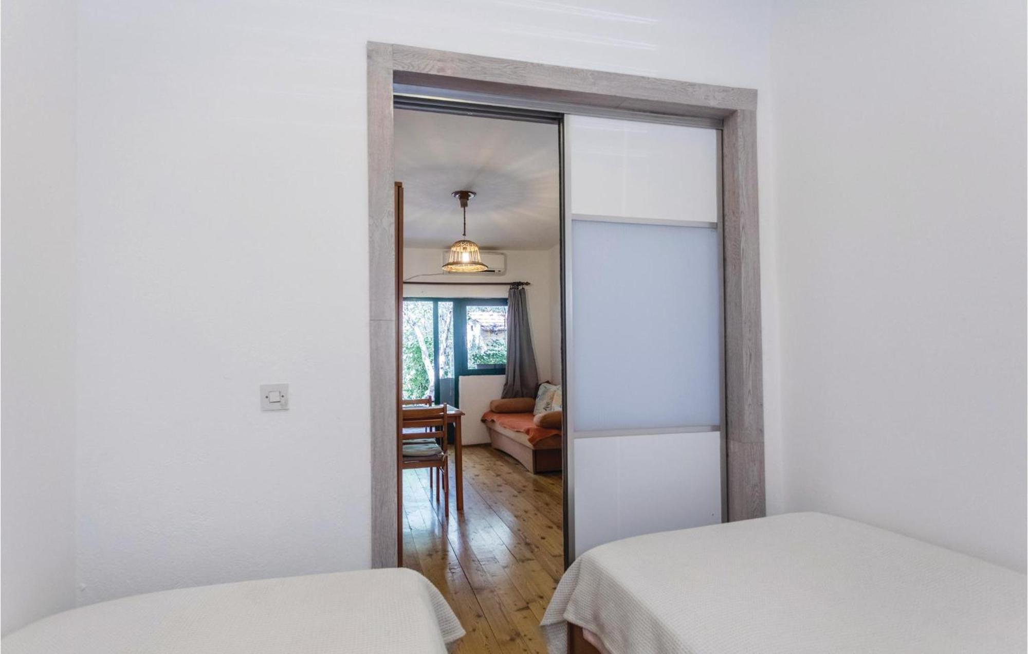 Awesome Apartment In Klek With Kitchen Esterno foto
